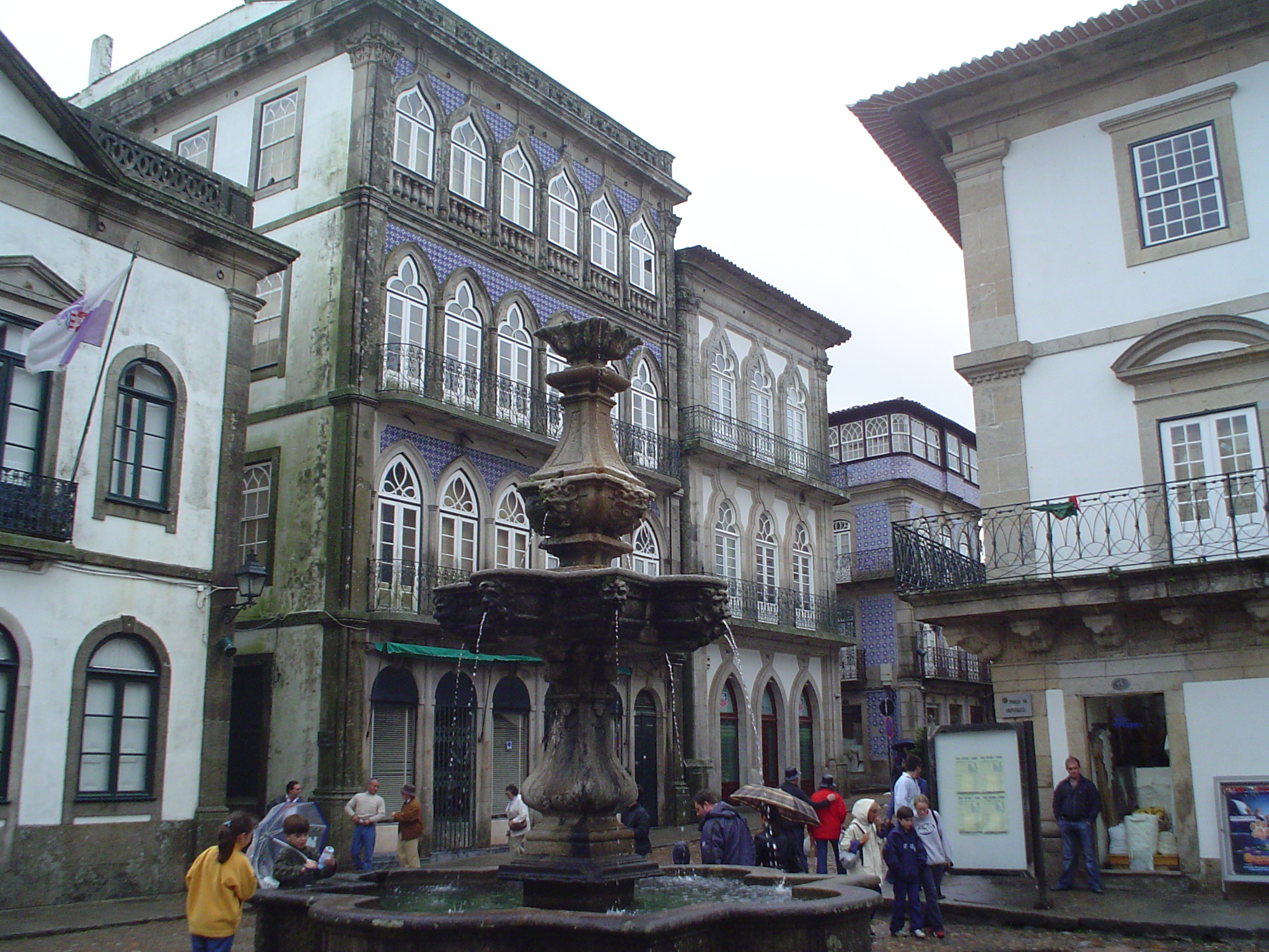 Ano Escolar arranca em Valença com mais apoios a jovens e famílias