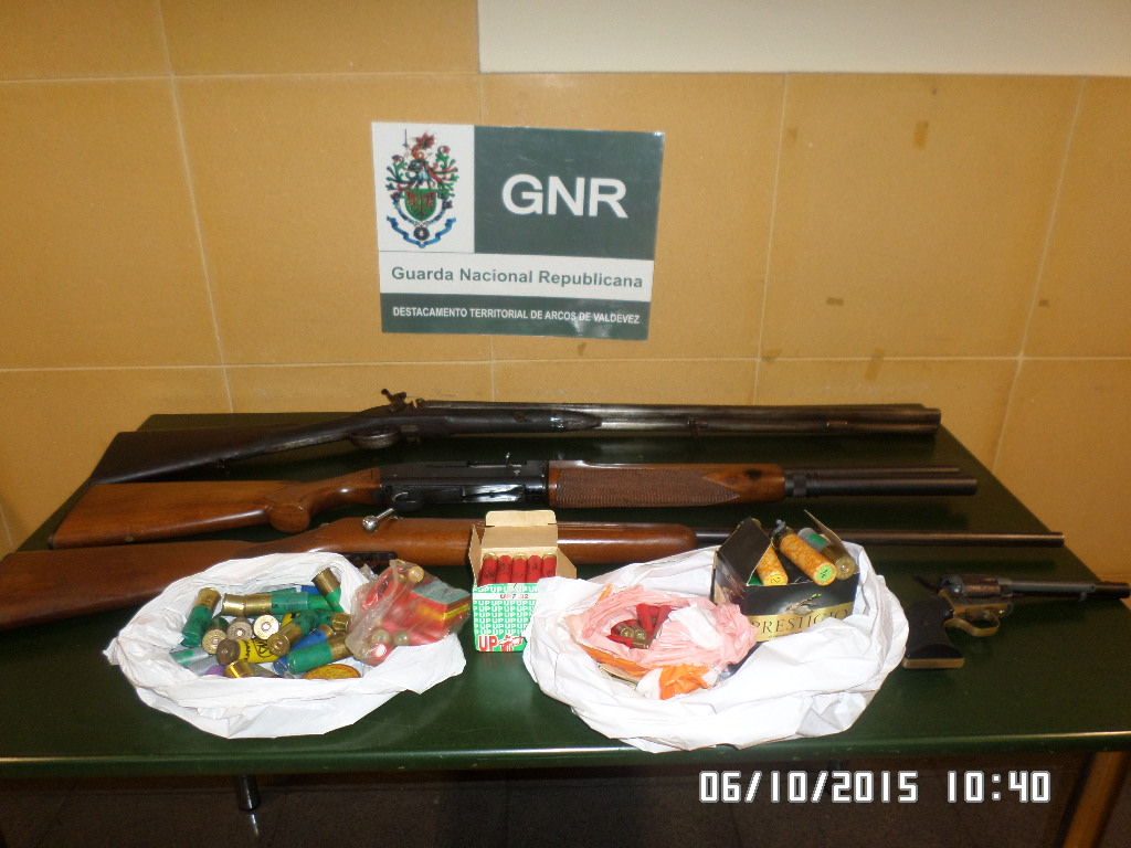 GNR deteve septuagenário de Ponte de Lima com quatro armas proibidas