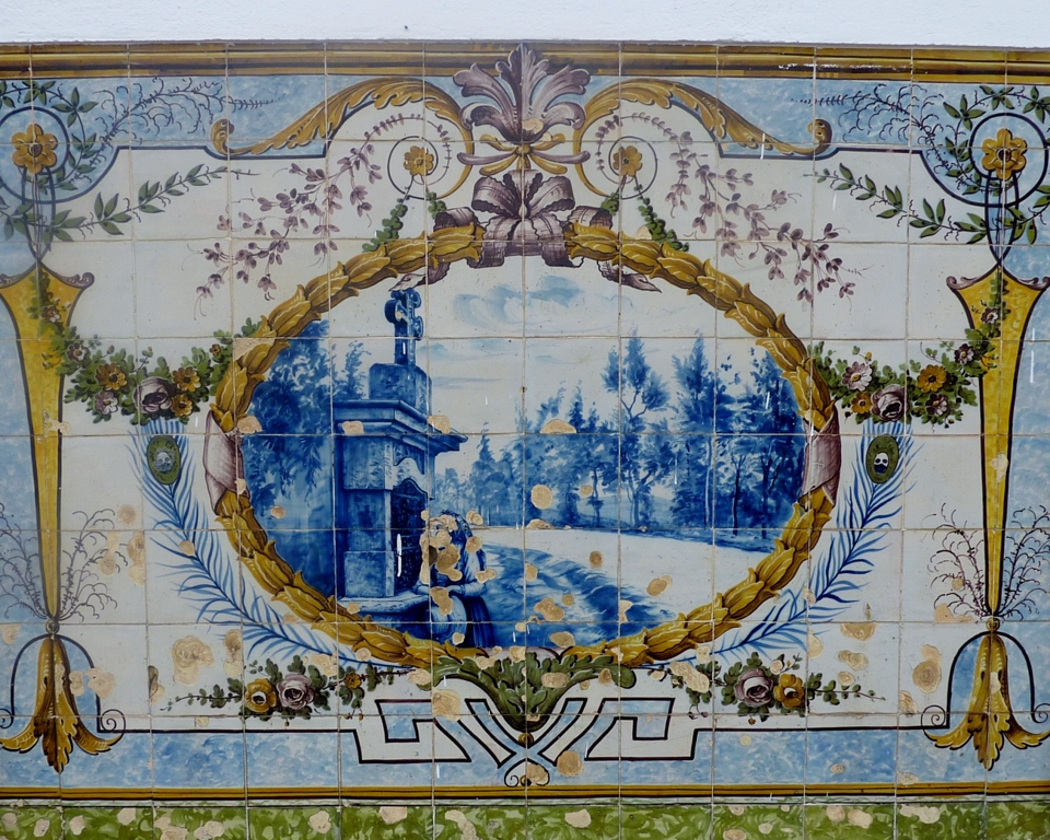 Painéis de azulejos de estação ferroviária de Caminha recuperados