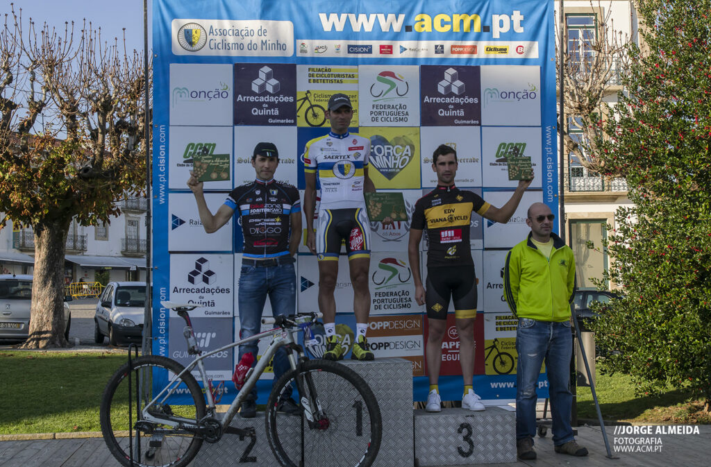 David Vaz e Joana Moreira vencem Maratona BTT Berço do Alvarinho