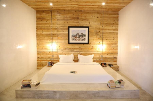 Óbidos tem um hotel literário com 31 quartos e mais de 45 mil livros