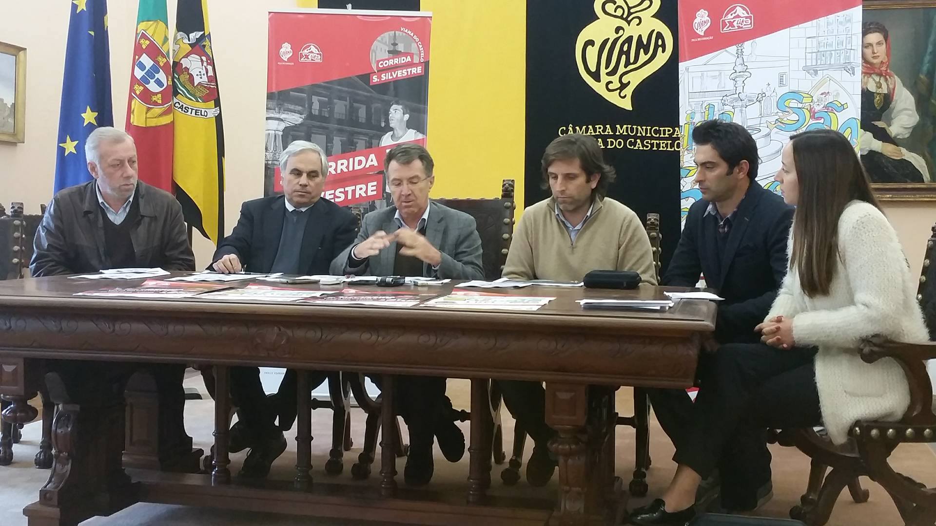 Terceira edição da corrida de São Silvestre de Viana com cerca de mil participantes