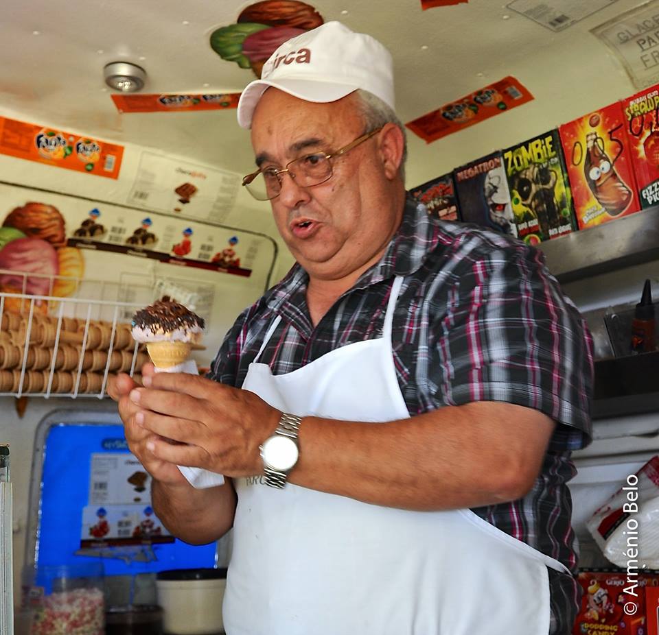 Gelataria do senhor Lima abre para a semana para garantir continuidade dos gelados caseiros