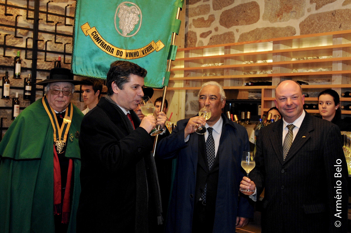 Primeira inauguração de António Costa como primeiro-ministro foi museu do vinho verde em Ponte de Lima
