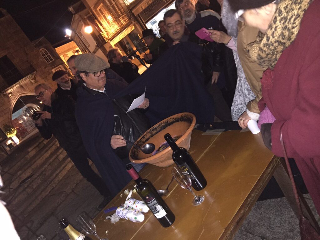 Cerca de uma centena participaram em Viana na despedida a Cavaco Silva