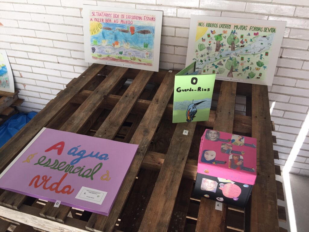 Turma da 2ª classe de primária de Areosa e do 8ºano da Carteado Mena vencem concurso “O Rio Perto de Ti”