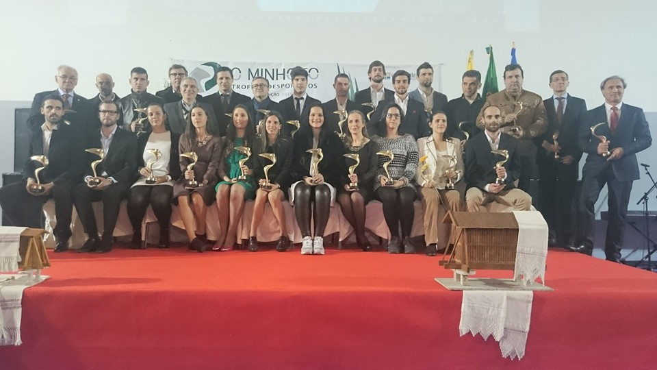 Quase metade dos troféus “O Minhoto” ‘viajam’ até Viana do Castelo