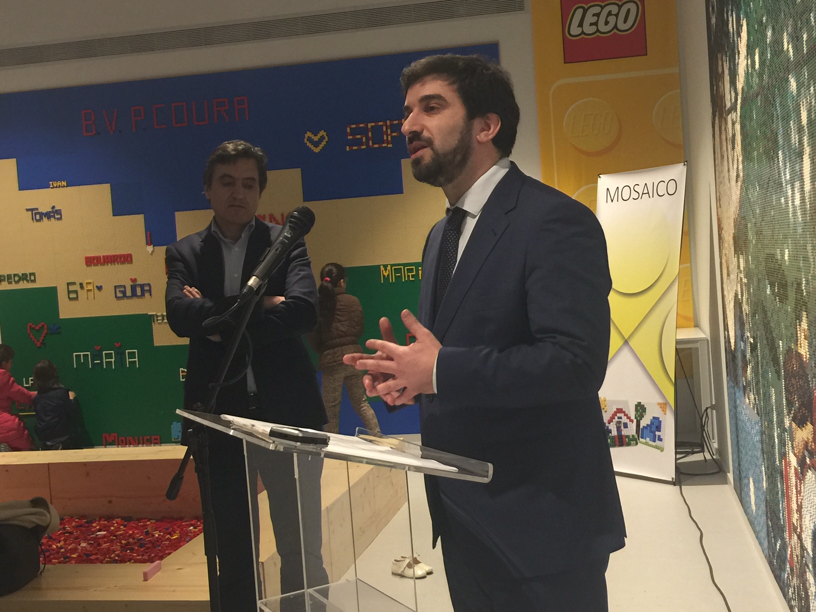 Tiago Brandão Rodrigues preside a primeiro ato como ministro na terra natal, Paredes de Coura