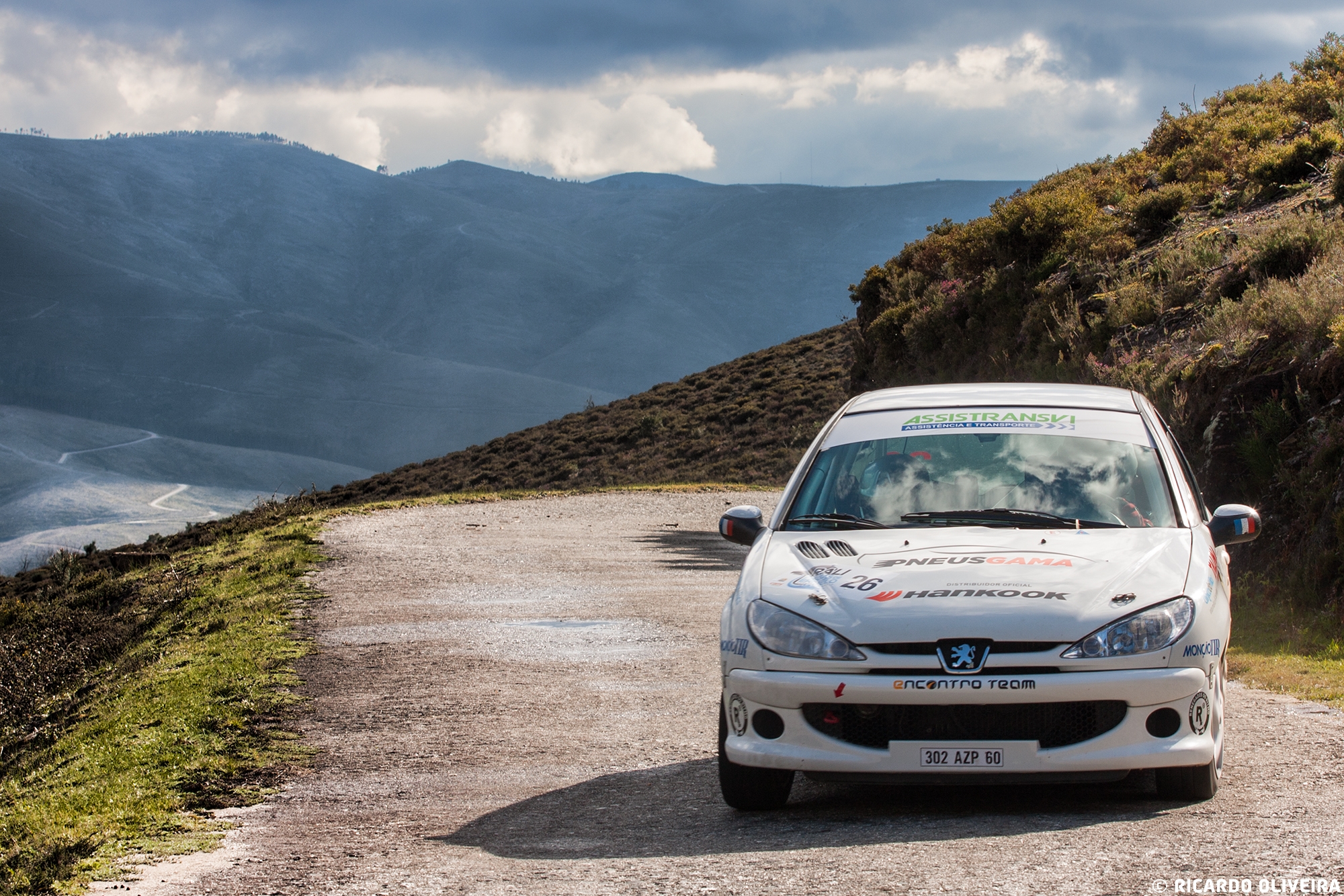 Rali Fisgas do Ermelo: Dupla vianense estreou-se a bordo do Peugeot 206 GTi
