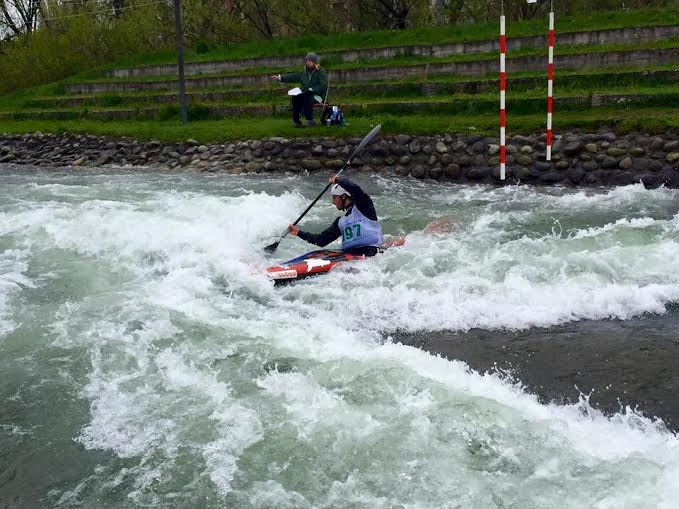 Atleta do Darque Kayak Clube conquista 3º lugar pela seleção nacional em prova na Eslováquia