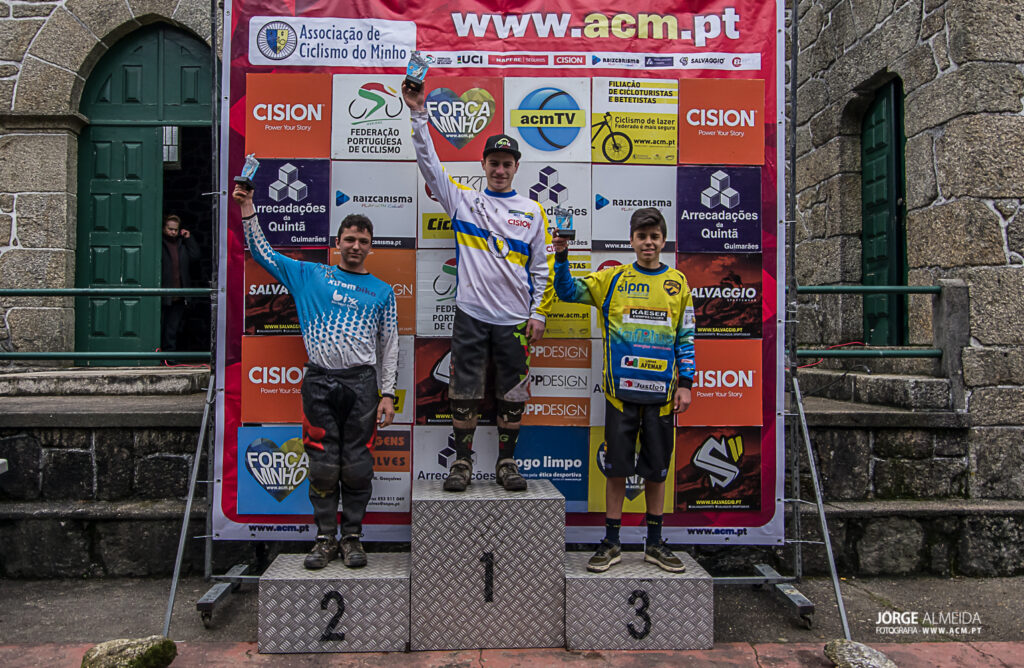 Fernando silva e Filipa Peres vencem 2º BTT DHI Moto Galos em Barcelos (FOTOS)