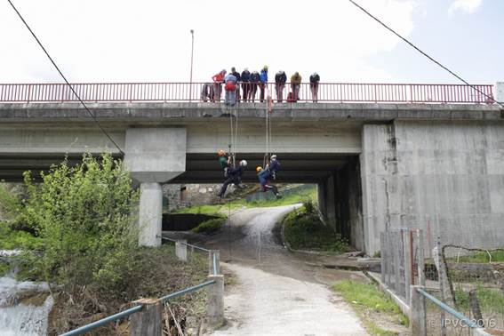 Alunos do mestrado em Desporto Natureza do IPVC recebem formação da Unidade de Intervenção em Montanha da GNR