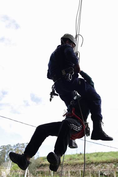 Alunos do mestrado em Desporto Natureza do IPVC recebem formação da Unidade de Intervenção em Montanha da GNR