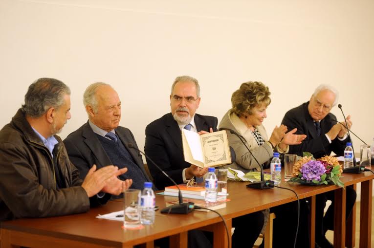 Câmara de Viana reedita livro “Casas de Viana Antiga” de Maria d’Alpuim e dá o seu nome a uma rua da cidade