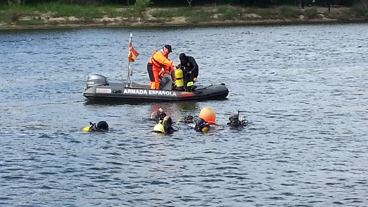 Autoridades portuguesas e espanholas retomam buscas no rio Minho para encontrar músico espanhol