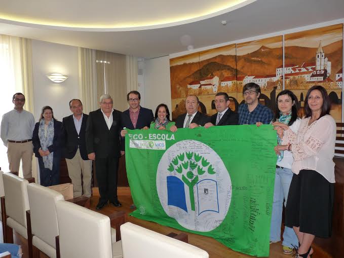 Ponte da Barca recebe de Ponte de Lima testemunhos do programa Eco-Escolas