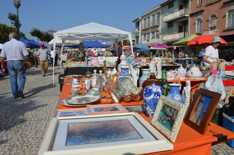 Esposende: Feira de velharias de junho destaca peças de vidro