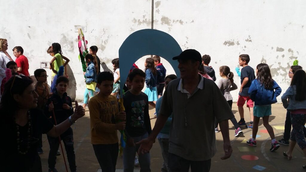 Cerca de 120 alunos do Agrupamento de Escolas de Monserrate desfilam amanhã em Viana