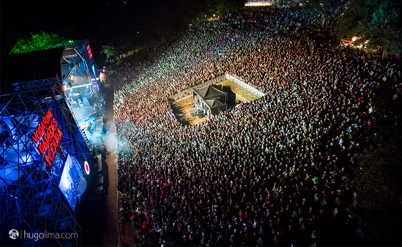 Paredes de Coura recebe festivaleiros com quatro dias de música na vila
