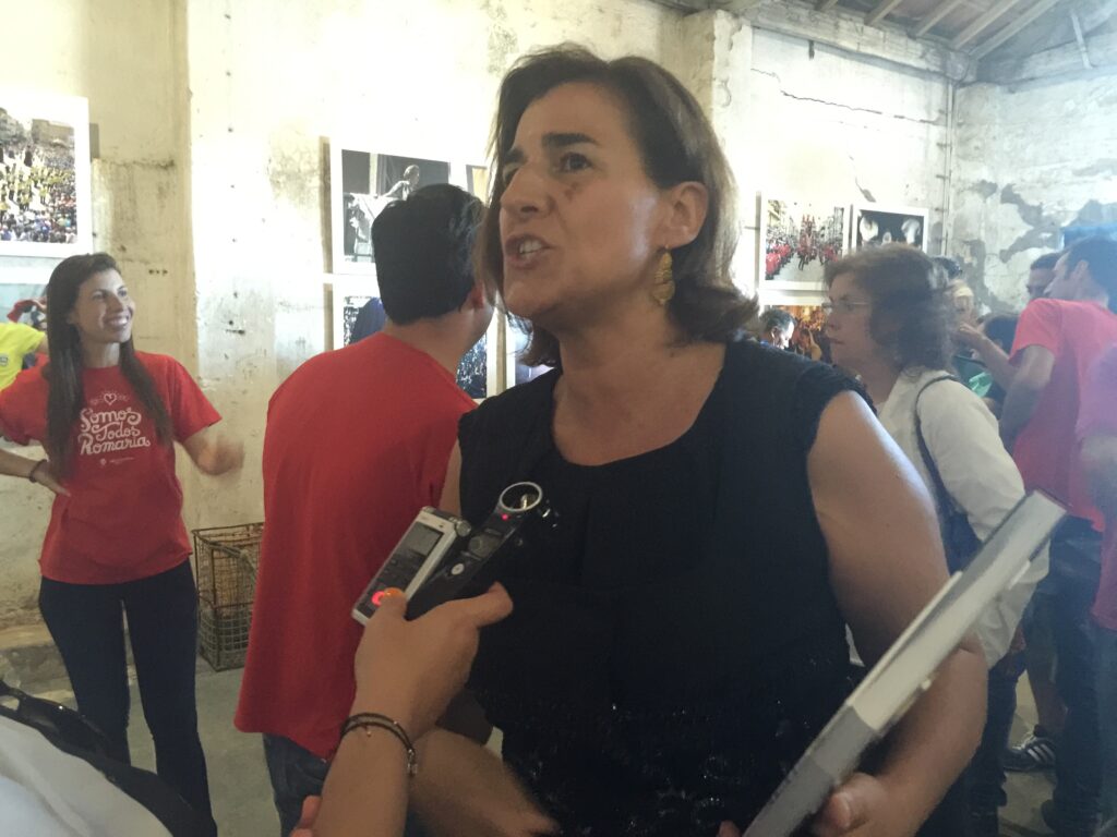 Amor e dedicação às festas d’Agonia espelhados em livro e exposição que dá alma a antigo armazém da ribeira