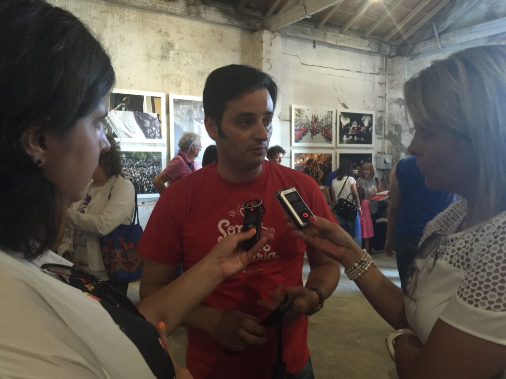 Amor e dedicação às festas d’Agonia espelhados em livro e exposição que dá alma a antigo armazém da ribeira
