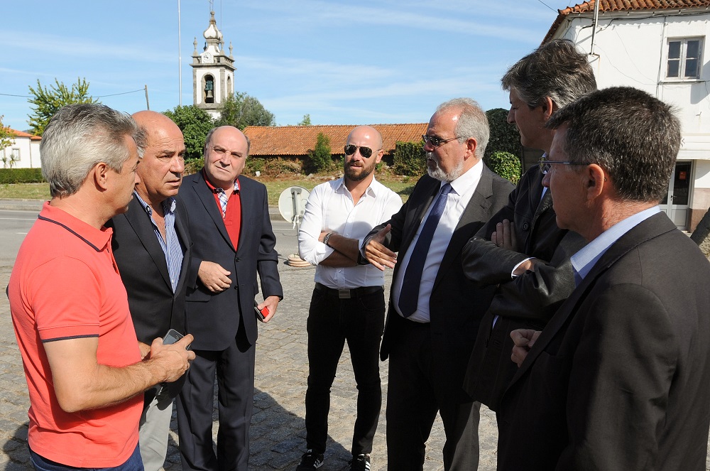 Câmara de Viana consigna empreitada de saneamento de 260 mil euros em Deão