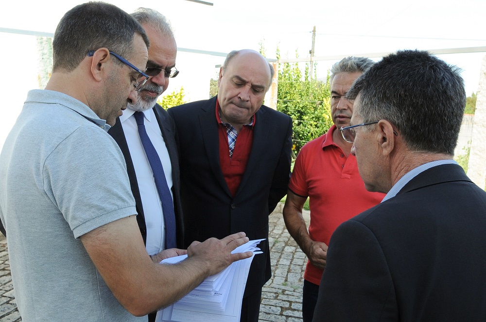 Câmara de Viana consigna empreitada de saneamento de 260 mil euros em Deão