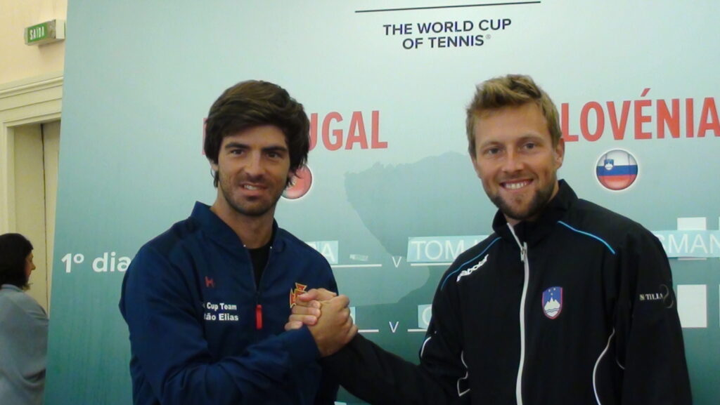 João Sousa e Tom Kocevar-Desman disputam primeiro jogo da Taça Davis em Viana