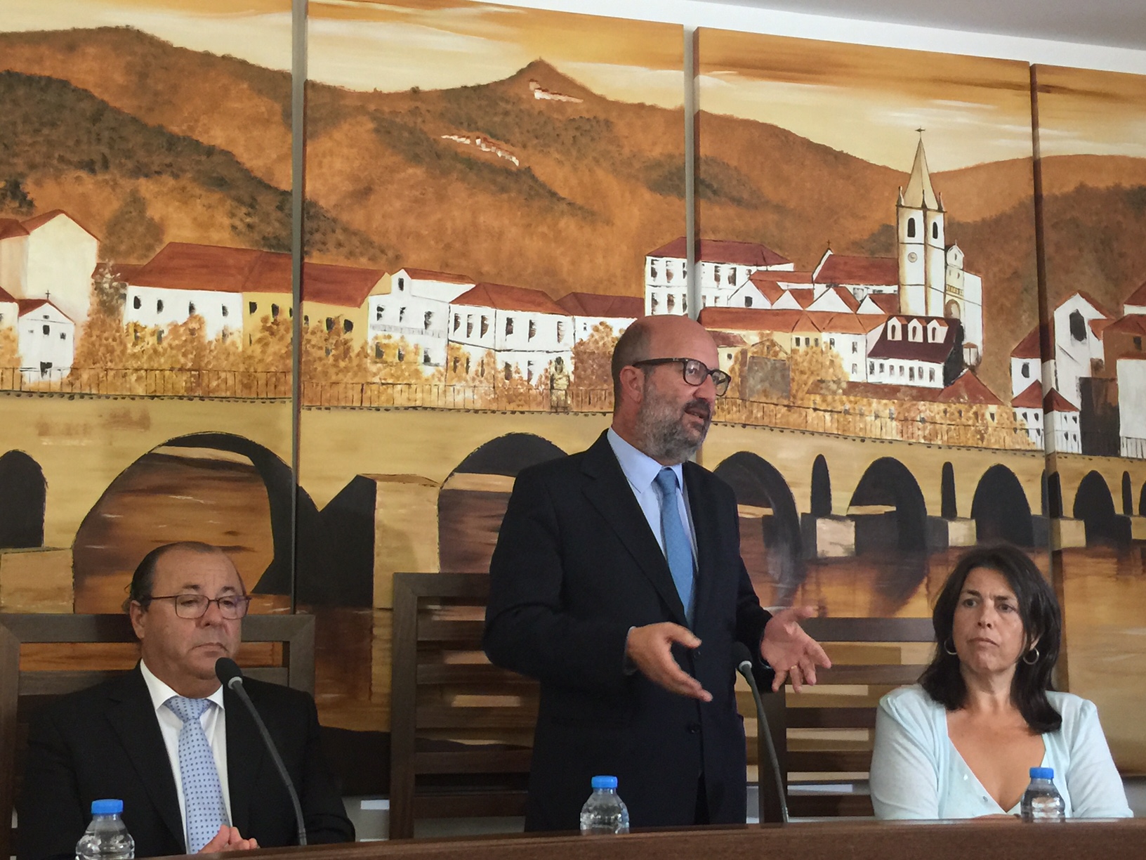 Ministro do Ambiente anuncia mais 10 equipas de sapadores para prevenir fogos no Parque Peneda Gerês
