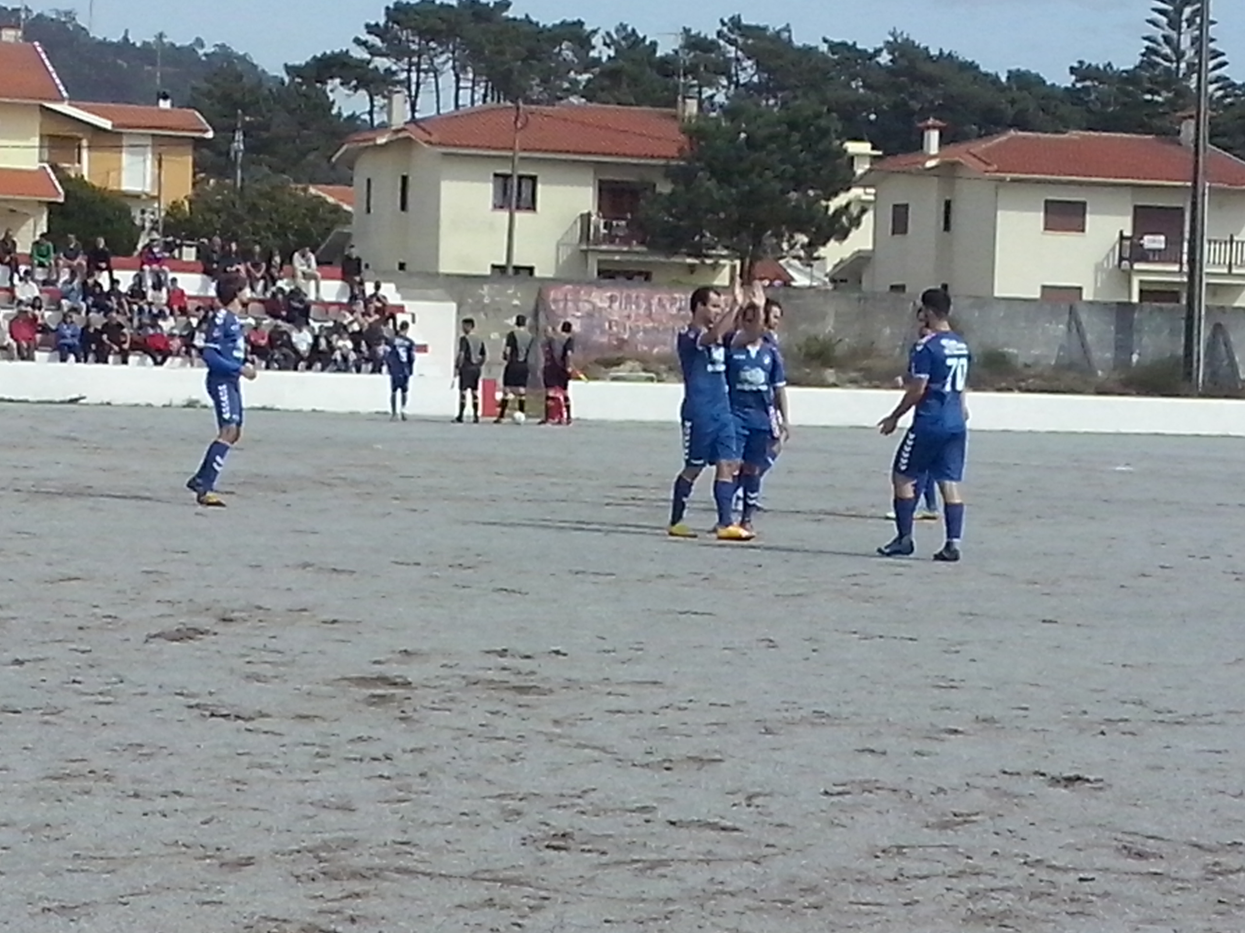 Distrital de futebol: SC Vianense vence em Paredes de Coura, Correlhã goleia Campos e Atlético dos Arcos empata