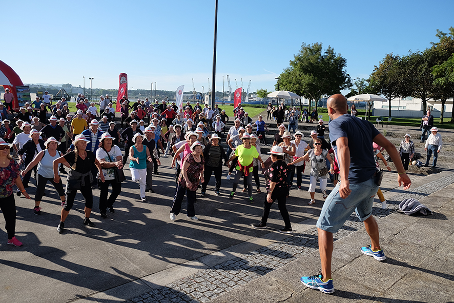 Mais de 220 idosos em atividades desportivas assinalaram Dia Internacional do Idoso