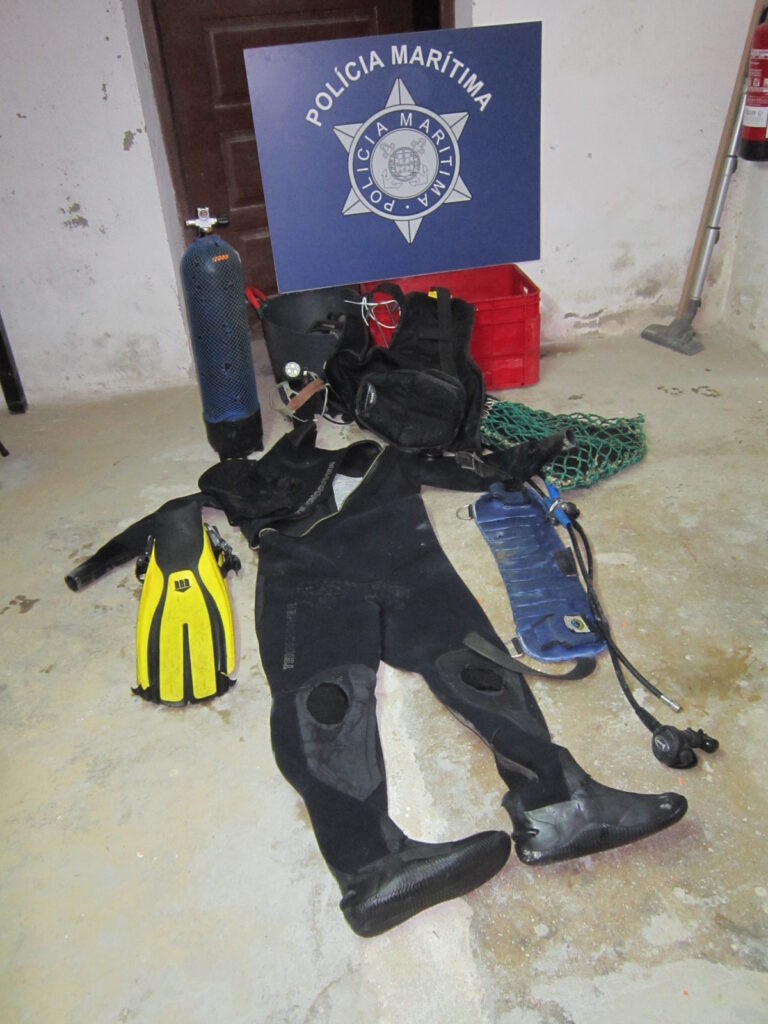 Polícia Marítima de Viana apreende 17 quilos de amêijoa apanhada ilegalmente