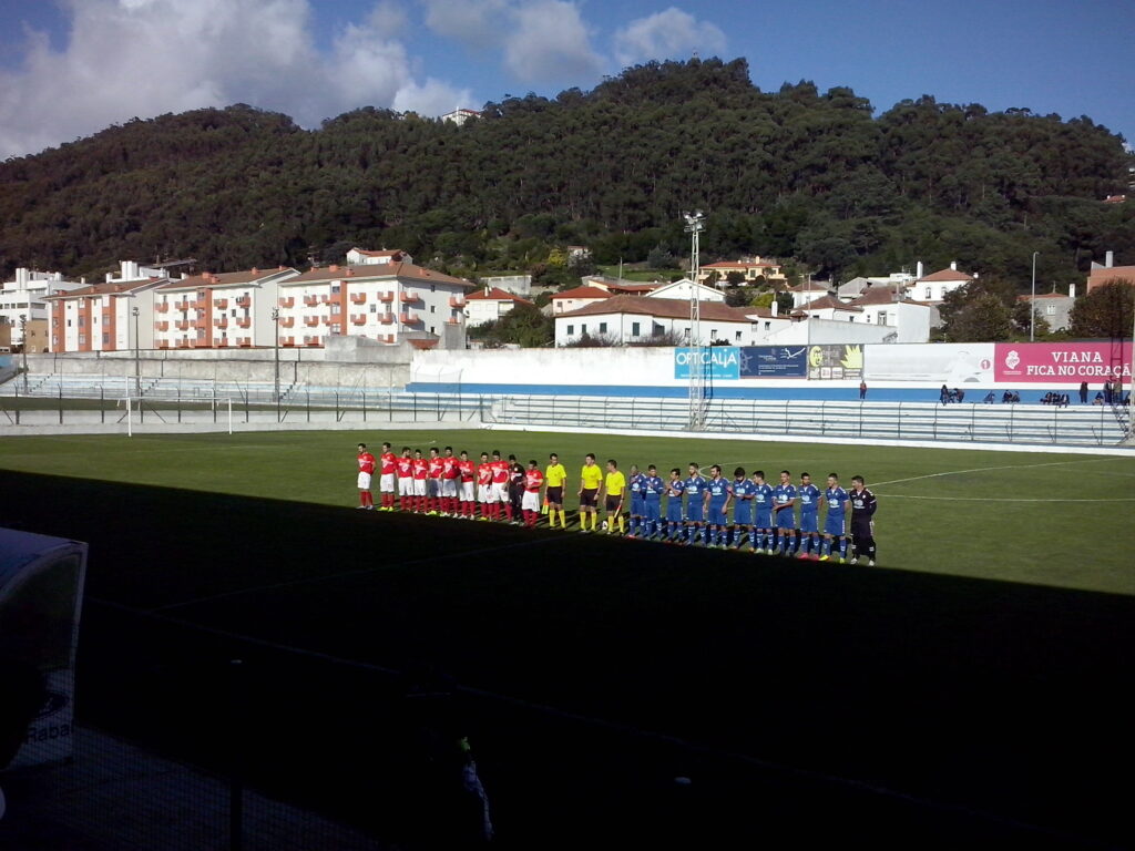 SC Vianense vence Neves FC com golo nos últimos minutos