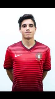 Futebol: Vianense Pedro Neto convocado de novo para a Selecção Nacional Sub-17