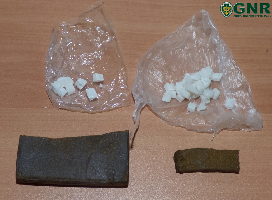 GNR detém em São Romão do Neiva duas pessoas por tráfico de droga