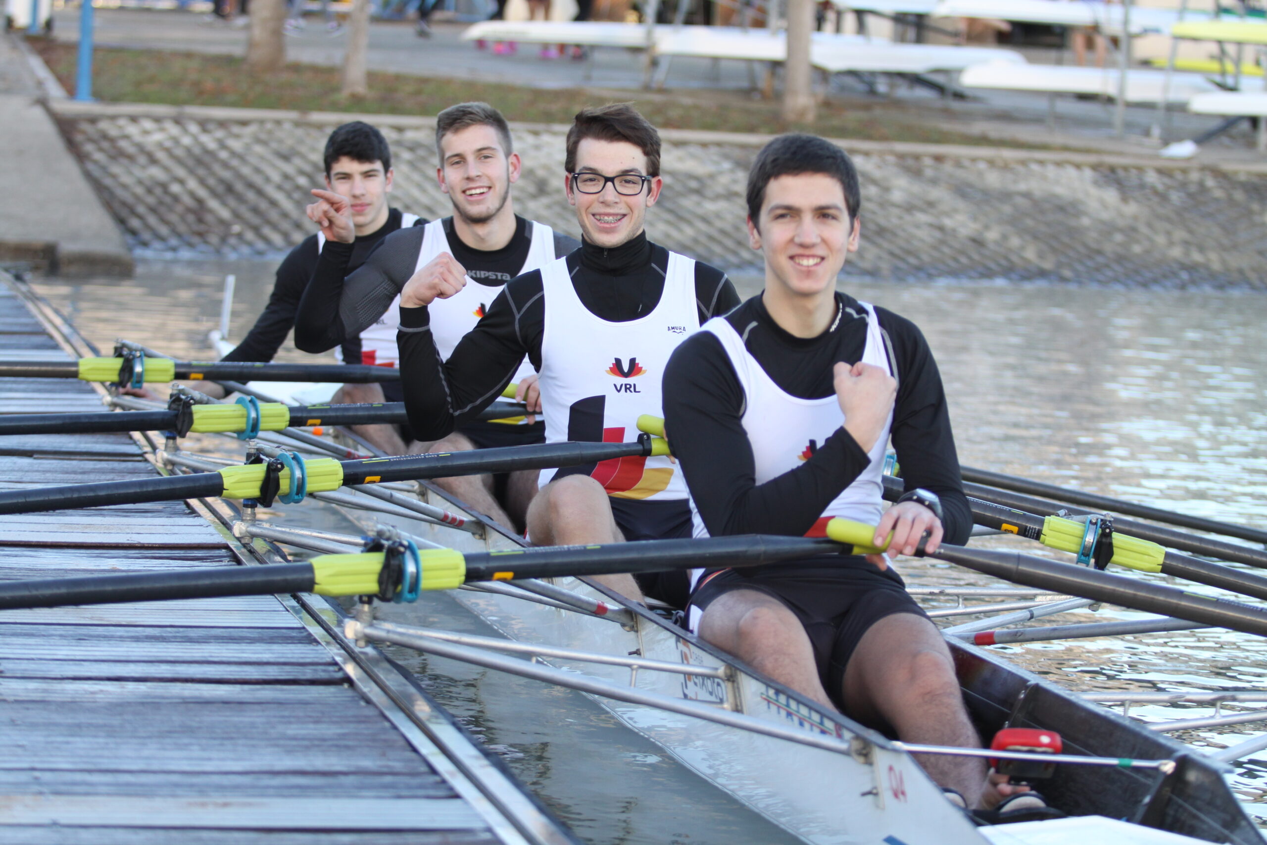 Viana Remadores do Lima conquista três medalhas na XI Regata Internacional Sevilha 2016