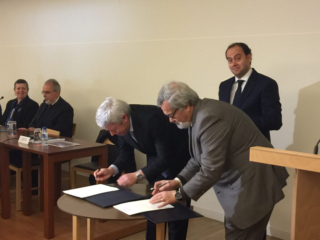 Acessos ao porto de mar de Viana concluídos até dezembro de 2019