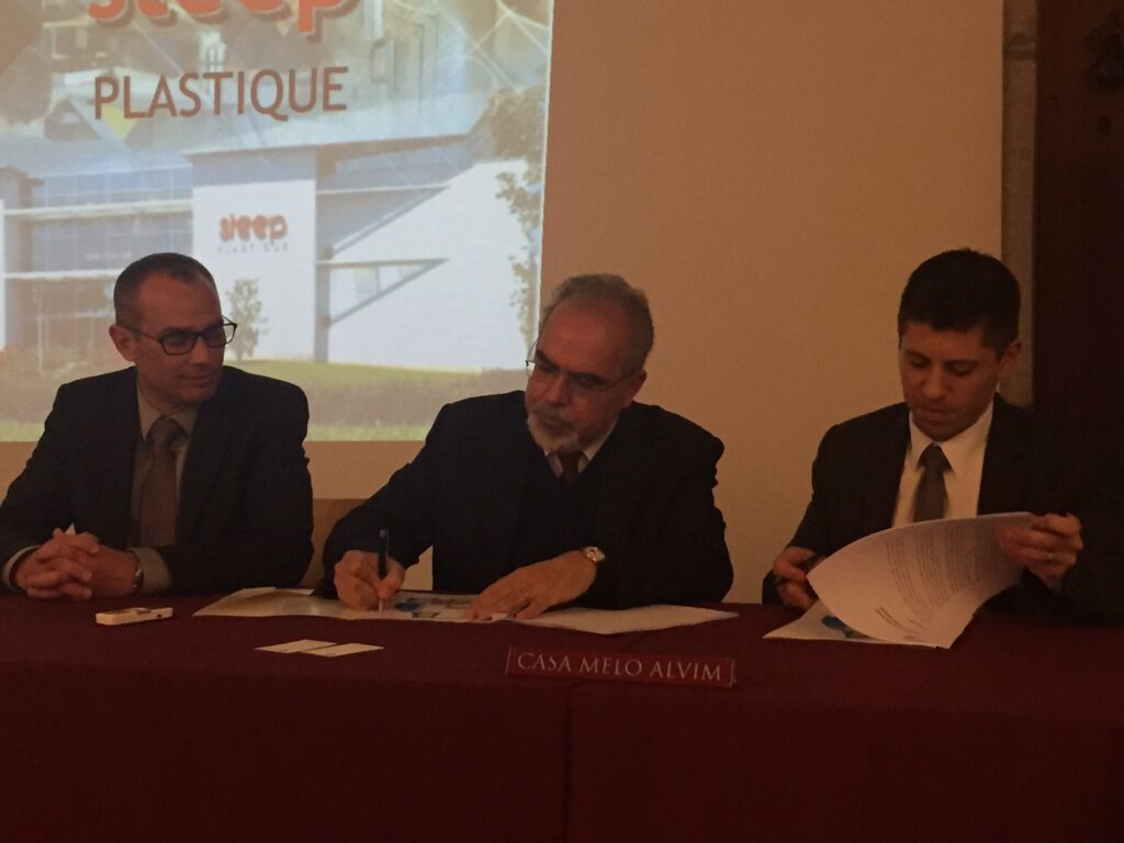 Nova fábrica do setor automóvel em Viana vai criar primeiros 50 empregos em junho de 2018