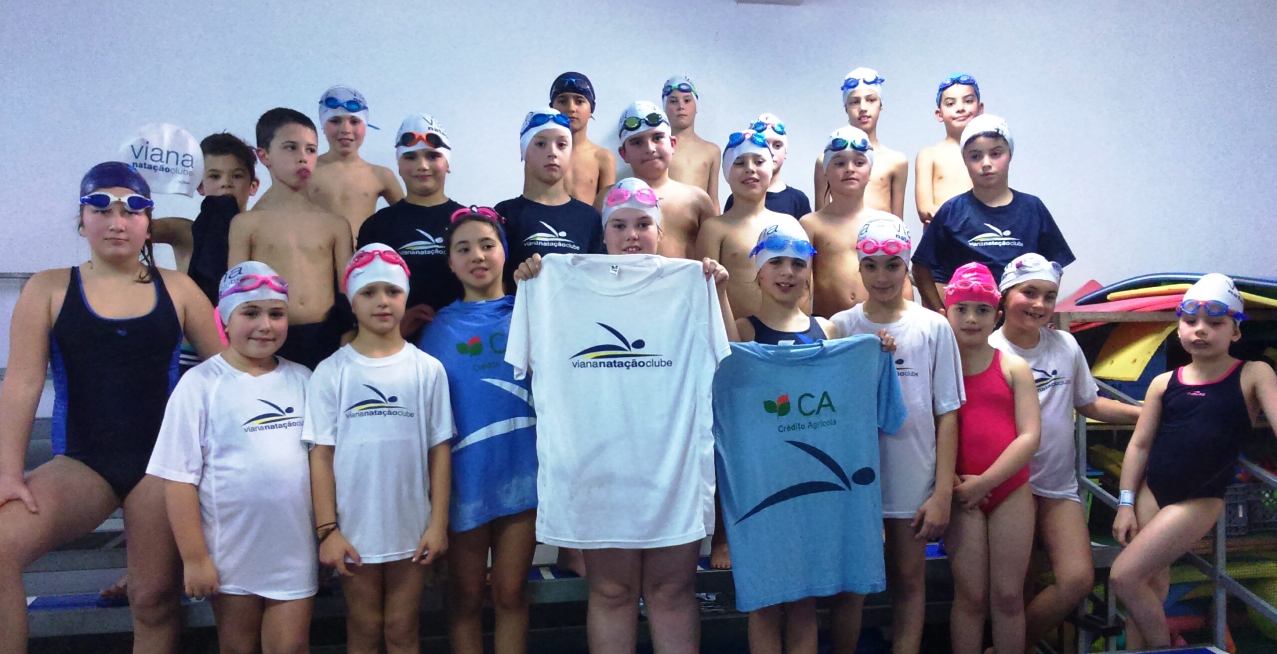 Jovens promessas do Viana Natação Clube participam em torneiro de escolas técnicas alternadas