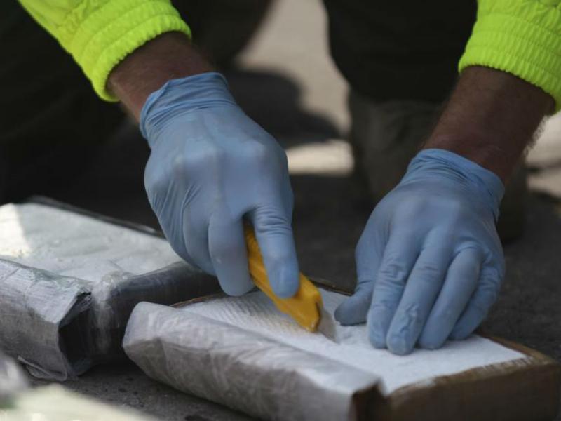 GNR detem dois homens com 450 doses de cocaína no carro