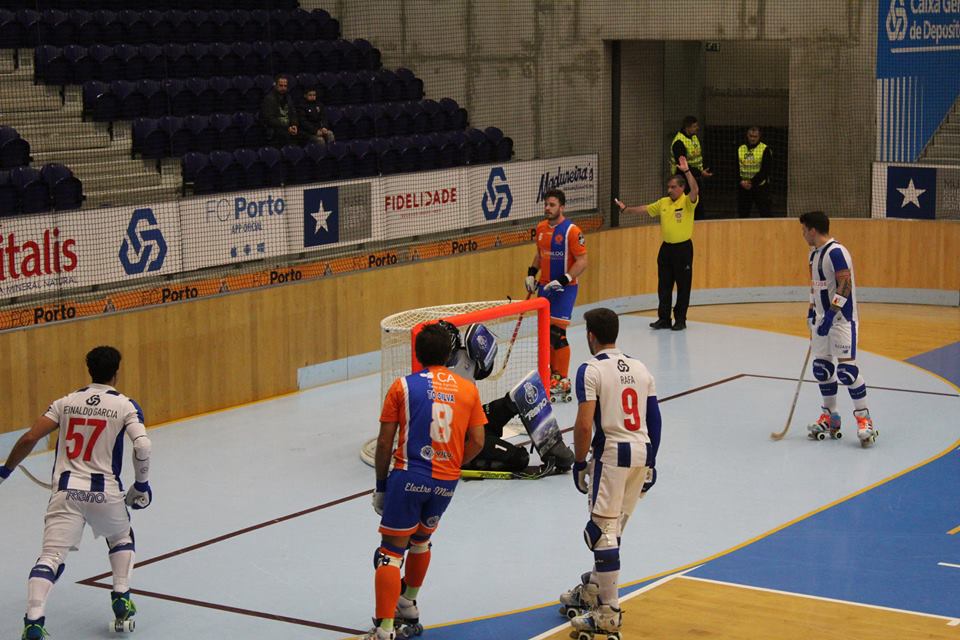 Hóquei em patins: FC Porto vence Juventude de Viana em jogo antecipado do campeonato