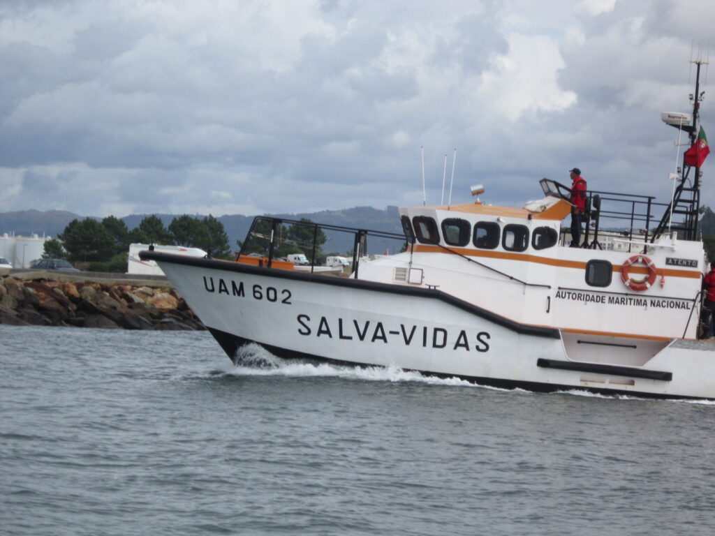 Veleiro francês salvo de madrugada ao largo de Castelo de Neiva