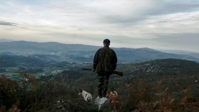 Peça “Os Dias de Caça” estreia hoje pela companhia Comédias do Minho