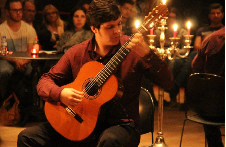 Jovem guitarrista vianense vence o 1º Prémio em Concurso Nacional de Guitarra e Piano