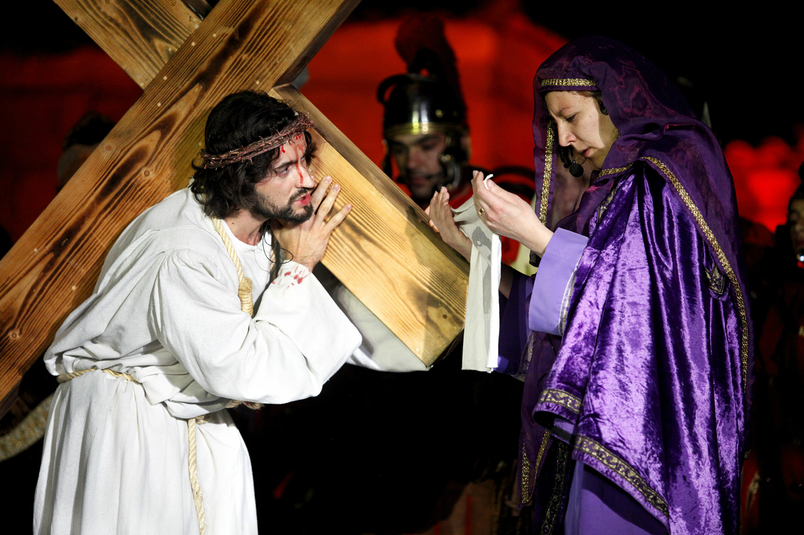 Aldeia de Bravães recria representação pascal secular
