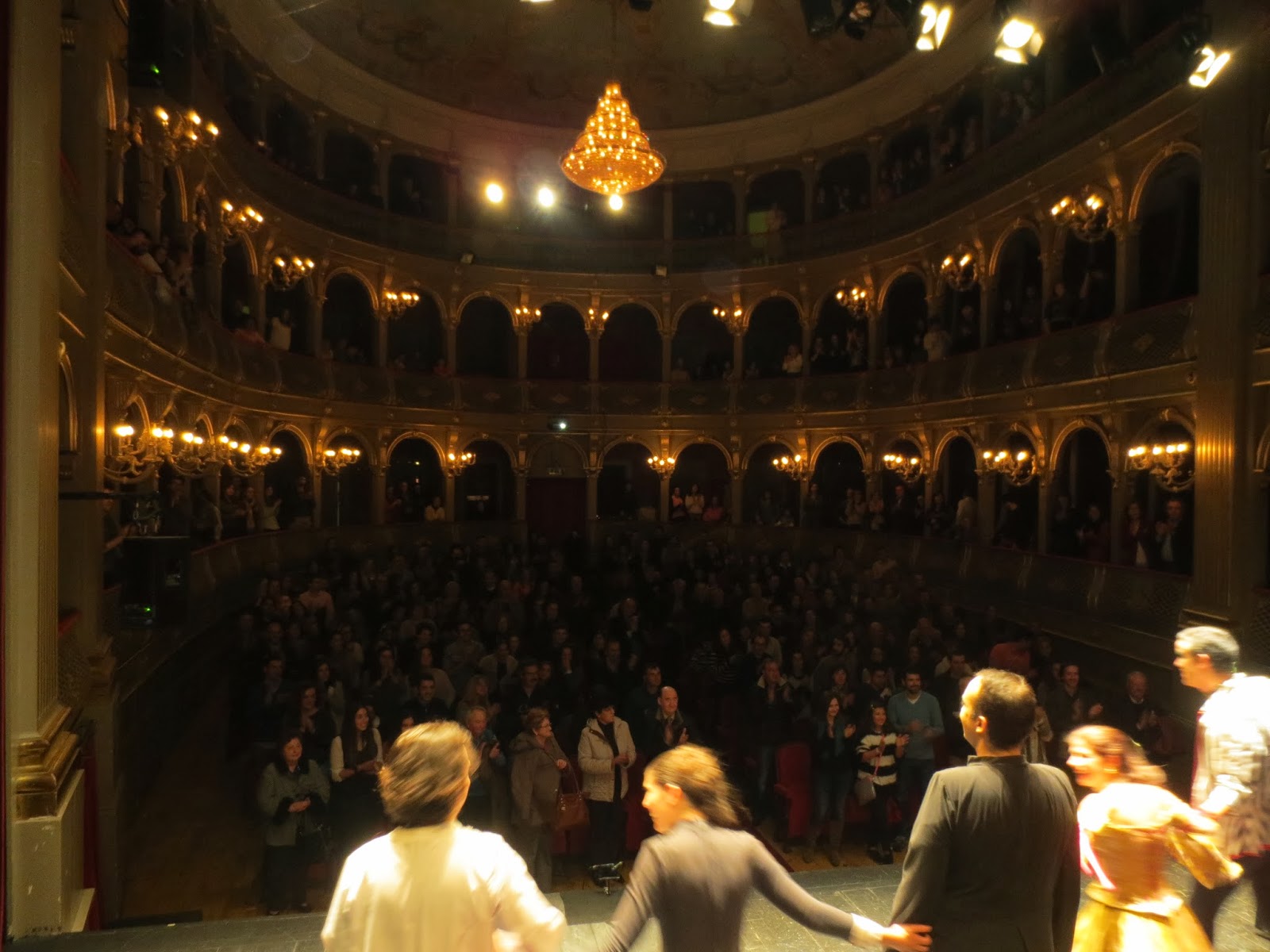 Teatro Sá de Miranda palco de encenação dirigida pelo britânico Graeme Puleyn