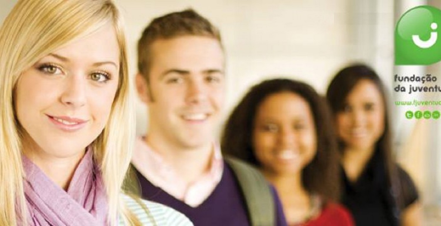 Jovens universitários de Viana com dez vagas para estágios em empresas