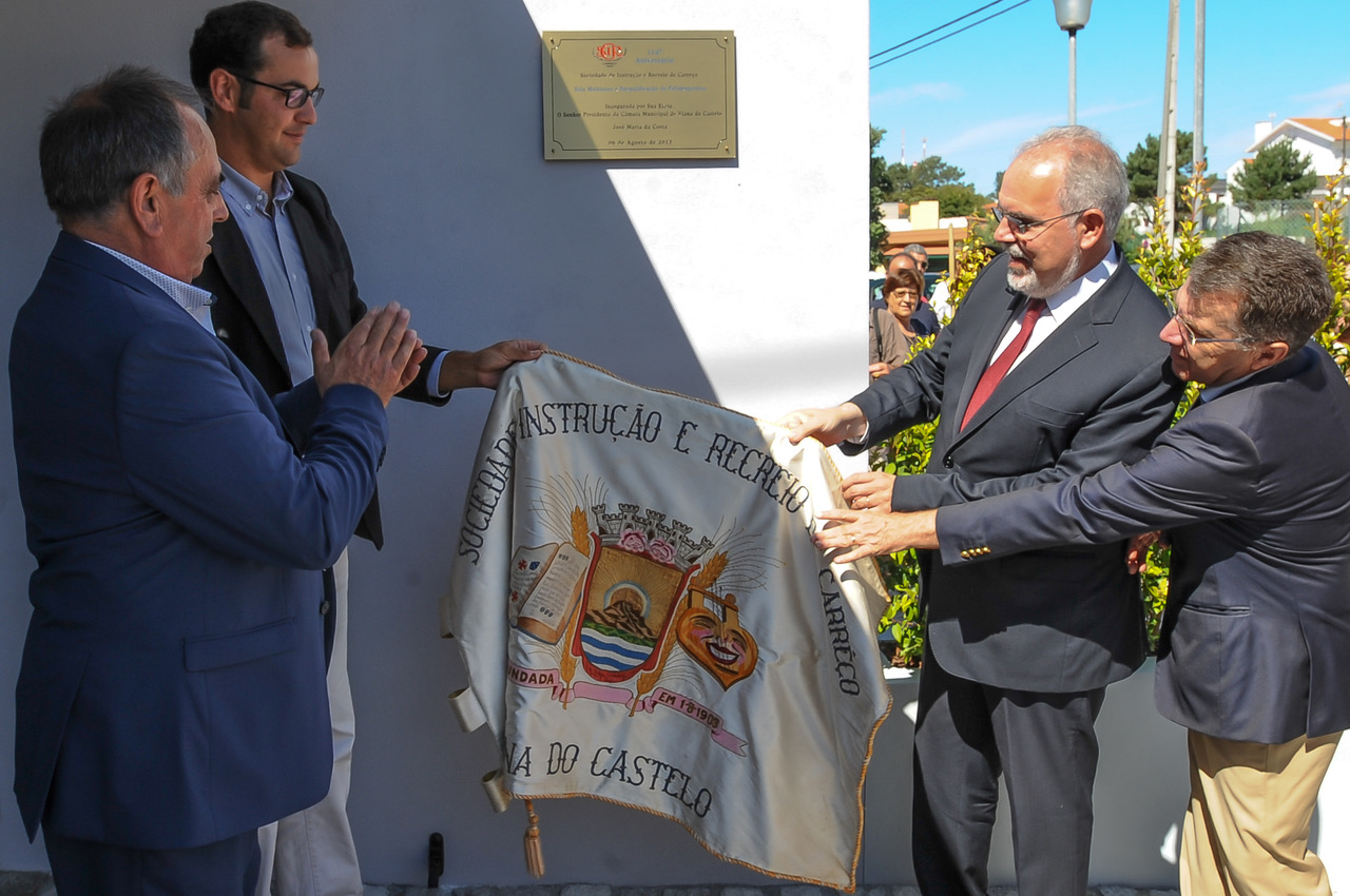 Inaugurado novo espaço multiusos e polidesportivo de Carreço