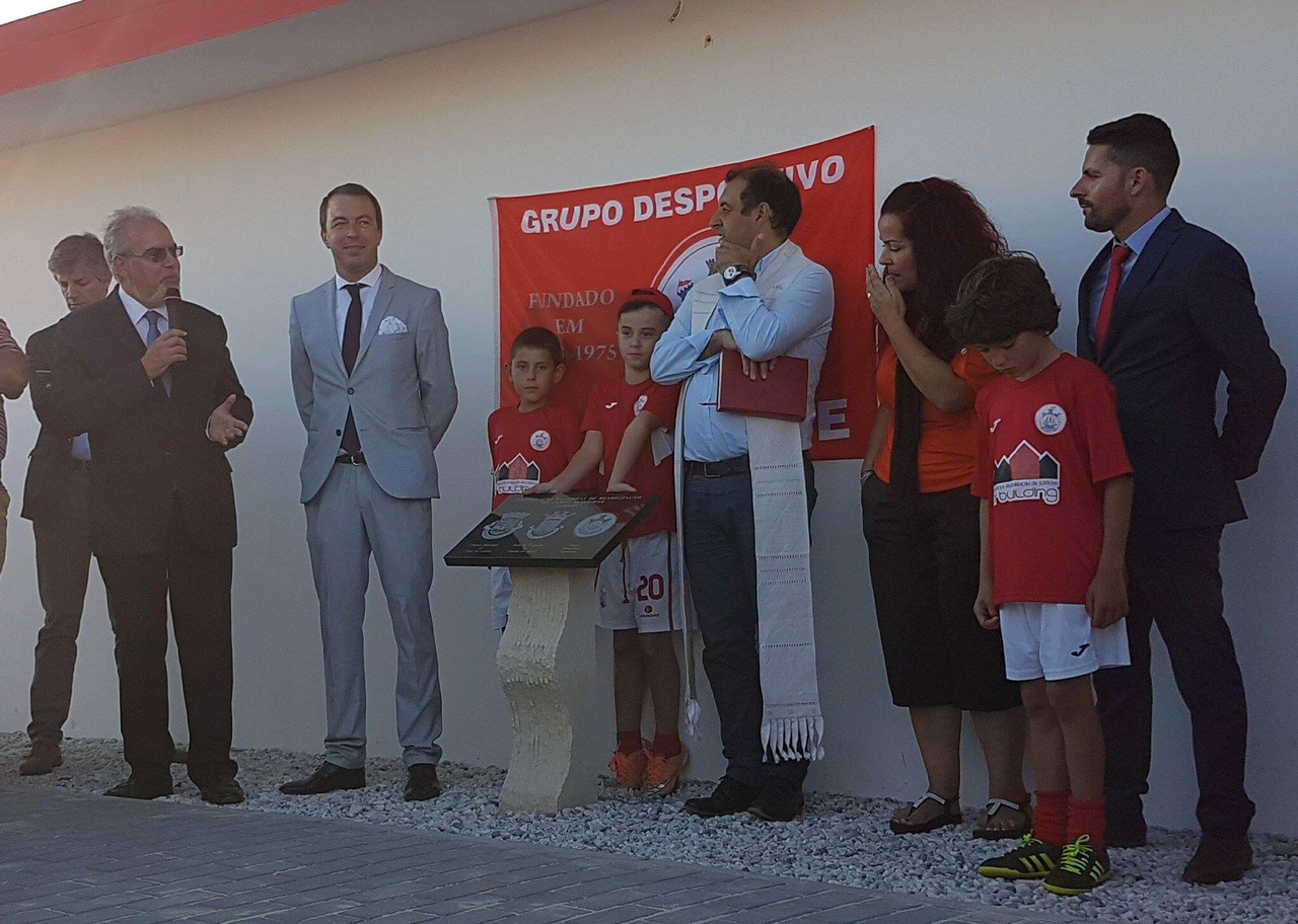 Inaugurado novo piso sintético do campo de Castelo de Neiva