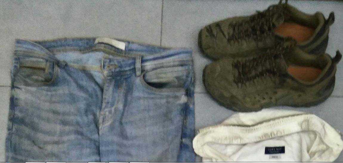 Autarca mostra “equipamento” que usou no combate ao fogo em Castelo do Neiva